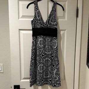 Patagonia Black and White Dress size XS